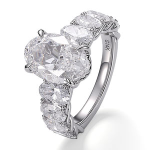 Anillo de compromiso de lujo de 18K con diamante cultivado en laboratorio, certificado por IGL, hecho a mano, para mujer, regalo del Día de San Valentín. - Product Image 1