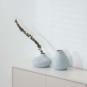 Vaso in Ceramica Rustico di Arredo Moderno all'Ingrosso e Bottiglia Diffusore di Aromi a Olio - Product Image 4