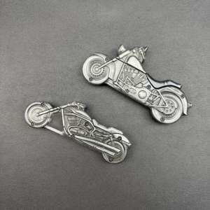 Couteau de poche pliant personnalisable OEM avec manche en alliage de zinc pour la chasse, le camping et la moto Couteau décoratif - Product Image 2