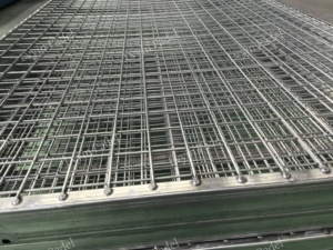 Techo <span class=keywords><strong>de</strong></span> pista <span class=keywords><strong>de</strong></span> panel eléctrico abierto automático Padel Tennis Padel Estructura <span class=keywords><strong>de</strong></span> techo Techo Padel Court - Product Image 3