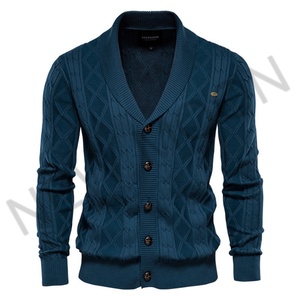 Customized High Quality Autumn and Winter Fashion Trend Men's Casual Solid Color V-neck Long Sleeve Knitted Cardigan - Product Image 2