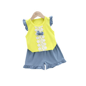 Ensemble d'été coréen en coton de haute qualité pour bébé fille, avec nœud et dentelle, sans manches, par un créateur - Product Image 2