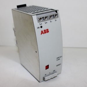 Módulo de Alimentación SD821 para PLC - Product Image 1