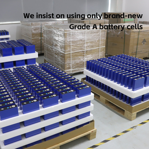 Batterie marine au lithium LiFePO4 certifiée CE 12V 12.8V 300Ah 304Ah avec CAN/RS485 APP compatible avec <span class=keywords><strong>Victron</strong></span> pour bateau et yacht - Product Image 4