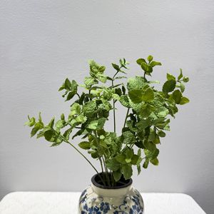 Feuilles de menthe artificielles Meng Jie 30cm-100cm, plante en plastique pour décorations de mariage et arrangements DIY - Product Image 3