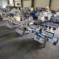 Machine de remplissage automatique de liquides de haute précision pour huile, produits chimiques, jus, shampoing, sauces, avec écran tactile PLC et pompe