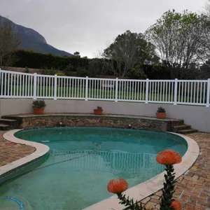 أحدث تصميم ألواح سياج فينيل أبيض من كلوريد البولي فينيل ، سياج خارجي للخصوصية الجميلة لحمام السباحة - Product Image 4