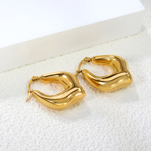 Pendientes de Aro Geométricos de Acero Inoxidable Chapados en Oro de 18k, Unisex, para Uso Diario - Product Image 2