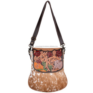 กระเป๋าถือหนังวัวสไตล์วินเทจโบฮีเมียนสุดหรูสำหรับสุภาพสตรีหนังขนสัตว์แฮนด์เมดพร้อมสายรัดปรับได้สไตล์ใหม่และสไตล์ INS - Product Image 3