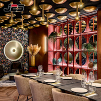 Ensemble de meubles de bar commerciaux J2S, tabourets de bar hauts rembourrés en velours, structure en métal, sièges de bar pour salon et bistrot