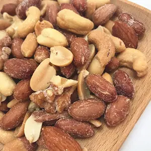 Natural Healthy Non GMO Crispy Sea Salt Mixed Nuts Cashew Almonds Walnuts