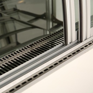 Commercial Cake <b>Display</b> <b>Case</b> Three Tier Hinged Door Freestanding Bakery Equipment Electric Food Preservation EU Plug - Product Image 3