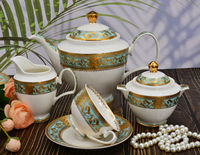 Expédition rapide, vaisselle en porcelaine dorée embossée, service de table de luxe en porcelaine fine, vaisselle