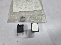 Équipement électrique Xb6da11b Interrupteur à bouton-poussoir blanc Zb6-e1b 076421 Produits PLC