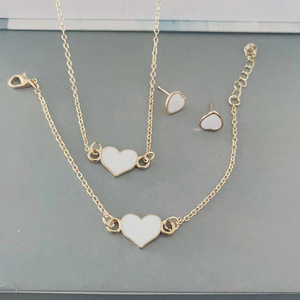 Moda Love <span class=keywords><strong>collana</strong></span> <span class=keywords><strong>farfalla</strong></span> Set lega olio di gocciolamento Multi colore <span class=keywords><strong>collana</strong></span> da donna all'ingrosso negozio di gioielli all'ingrosso N23039 - Product Image 5