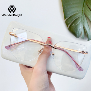 Gafas Ópticas RUISEN sin Montura, Diseño Ojo de Gato, con <span class=keywords><strong>Lentes</strong></span> de <span class=keywords><strong>PC</strong></span> Transparentes, Bloqueo de <span class=keywords><strong>Luz</strong></span> <span class=keywords><strong>Azul</strong></span> <span class=keywords><strong>para</strong></span> Mujer - Product Image 4