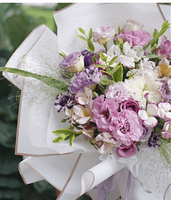 Papier d'emballage pour fleurs en plastique imperméable de luxe, imprimé avec des bords dorés, épaisseur de 65 microns, emballage pour fleuristes