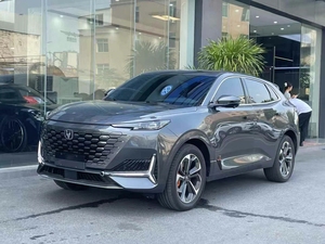 Venta al por mayor 2023 Changan Uni-K IDD Sedan Taxi Driving School Online Car-hailing New Cars Segunda mano para la venta - Product Image 3