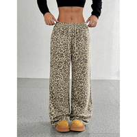 Mode personnalisée Pantalon imprimé décontracté à jambe ouverte Pantalon pour femme camouflage en polyester à cordon lâche