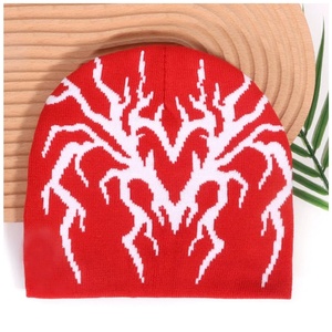 Bonnet <span class=keywords><strong>tricot</strong></span>é jacquard Y2K personnalisé en gros, motif cœur d'araignée, broderie de logo, lettres en strass, imprimé numérique - Product Image 6