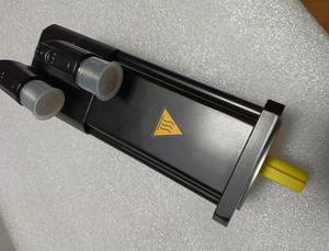 มอเตอร์ B&R 8LSA26.R0045D100-3 รุ่นใหม่เอี่ยม 8LSA26.R0045D100-3 - Product Image 2