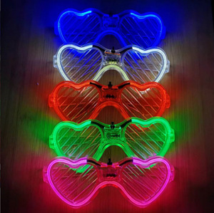 Lunettes LED Lumineuses pour Adultes et Enfants, Accessoires <span class=keywords><strong>de</strong></span> Noël, Halloween, Cosplay, Fête Néon, Cœur, Jouet - Product Image 2