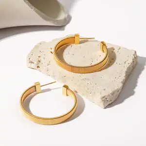 Trend übertrieben Titan Stahl geometrische C-Form Kreis Ohrringe Edelstahl 18 Karat Gold Frauen Modeschmuck Creolen Neu