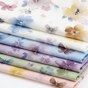 Tessuto Popeline 100% Cotone con Stampa Floreale Fresca, Morbido e Leggero per Abbigliamento Bambini, Biancheria da Letto, Vestiti e Camicette - Product Image 2