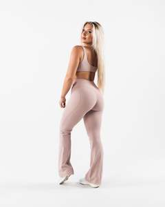 Bas de cloche ultra-doux à haute élasticité pour femmes avec compression de la taille pour améliorer la forme naturelle des muscles fessiers - Product Image 2