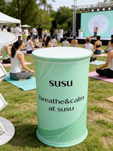 Bureau pliable écologique pour salon professionnel, cadre en aluminium recyclé, tissu résistant aux <span class=keywords><strong>d</strong></span>échirures, emballage carton sécurisé - Product Image 1