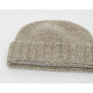 100% Bonnet en laine de mouton mongole biologique unisexe gris biologique | Super chaud respirant écologique personnalisé et vente en gros - Product Image 2