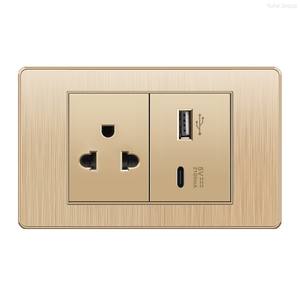 Prise murale multifonction six trous avec interrupteur, USB et port USB-C, finition or brossé, norme mexicaine et américaine - Product Image 6