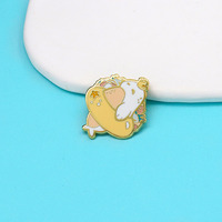 Le nouveau chaud kawaii mignon épinglettes insigne en gros personnalisé dessin animé à la main animal métal dur émail broche chien de mer avec t-shirt