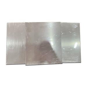 Pelat <span class=keywords><strong>Titanium</strong></span> Gr1 dan Gr2 yang dibengkokkan khusus, Pelat Paduan <span class=keywords><strong>Titanium</strong></span> yang digulung dingin/gulung panas dan diproses dengan pencelupan, Pelat <span class=keywords><strong>Titanium</strong></span> berketebalan sedang. - Product Image 1