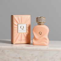 Peinture de qualité supérieure fantaisie plat recyclable 30ml 50ml 100ml bouteille de parfum en verre avec bouchon noir et boîte d'emballage personnalisée