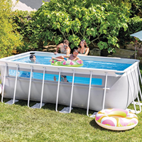 Piscine hors sol rectangulaire Intex 26770 Prism Frame Clearview avec pompe filtrante 2006 L/h, échelle, base et couverture 8418 L