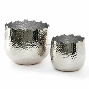 Jardinière ronde en aluminium martelé de qualité supérieure argent poli meilleure qualité pour une utilisation intérieure Jardinière en acier inoxydable d'Inde - Product Image 3