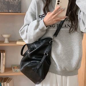 Sac cabas pour femme, grande capacité, cuir souple, fermeture éclair noire, usage quotidien décontracté - Product Image 4