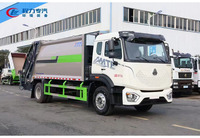 Camion compacteur à ordures CLW Howo 4x2 sur mesure, robuste, avec une fonctionnement fluide et efficace pour l'élimination des déchets communautaires