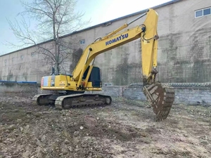 Komatsu PC240-8 Excavadora de 24 Toneladas Usada, Fabricada en Japón, en Perfecto Estado, en Venta, Disponible para Envío Inmediato - Product Image 3