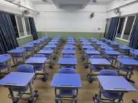 Table d'étude pour étudiants avec plateau en MDF et structure en métal antirouille, hauteur réglable, mobilier scolaire