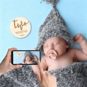 Pafu Baby Milestone Marqueurs de mois Disques en bois avec des mois gravés d'annonces de naissance d'âge de bébé pour l'étiquette mensuelle du nouveau-né - Product Image 5