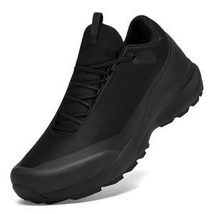 أحذية رجالية صيفية للتسلق والمشي لمسافات طويلة، خفيفة الوزن وقابلة للتنفس ومقاومة للماء والانزلاق، بجزء علوي شبكي ونعل مطاطي - Product Image 2