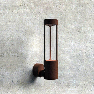 Lampe murale minimaliste en acier corten, cylindre en acier patiné, architecture moderne, décoration murale extérieure, lumière chaude, balcon extérieur - Product Image 3