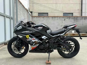 Moto Kawasaki Ninja 250cc d'occasion pour enfants avec moteur puissant - Product Image 4