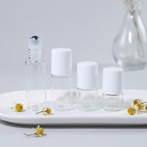 Botellas de Vidrio Transparente o Ámbar de 5ml y 10ml con Rodillo para Aceites Esenciales - Product Image 3