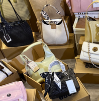 Sacs à main d'occasion populaires de haute qualité pour femmes, sacs à bandoulière inclinés de créateurs de mode, emballage mixte, livraison aléatoire