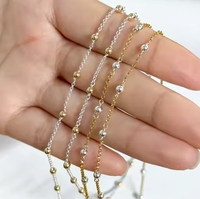 Collier plaqué or 18 carats S925 pour femme Matériau en argent 925 avec conception de niche Chaîne nue contrastante Perle de couteau incurvée