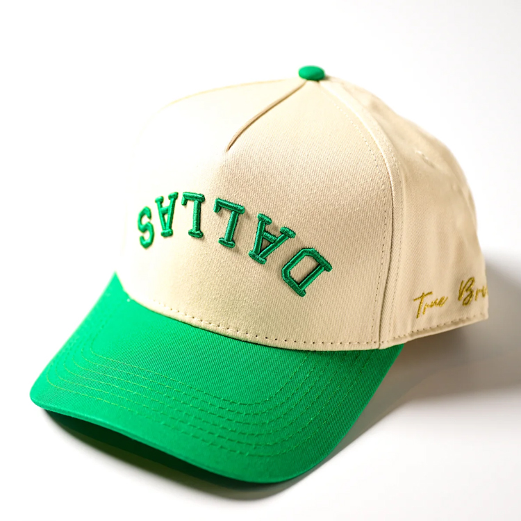 Verde Hierba y Blanco Crema