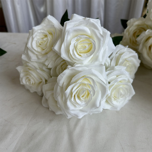 IFG Bouquet di 9 Rose Bianche Artificiali in Seta per Matrimoni e Decorazioni Domestiche - Product Image 1